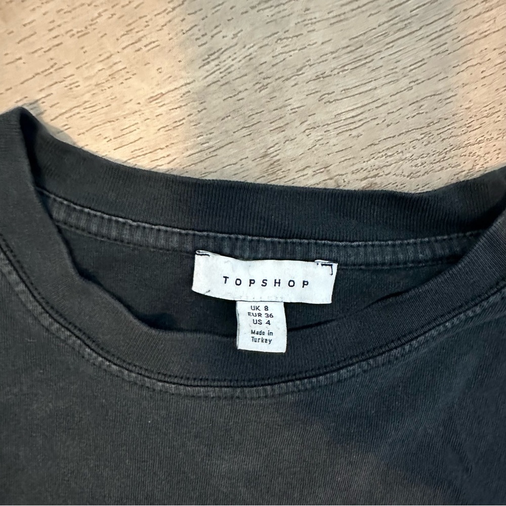 Graphic tee - Picture 2 of 3